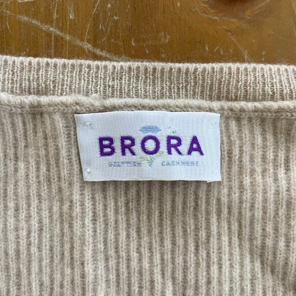 Cream cashmere sweater - Picture 3 of 3